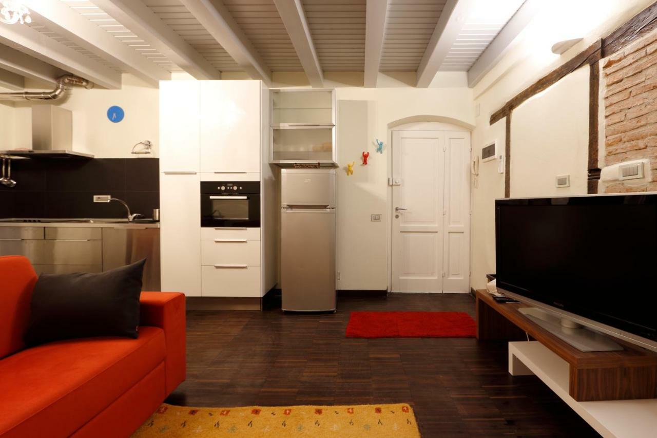 Appartamento HOUSE 41, nuovo in borgo storico Bergamo Esterno foto